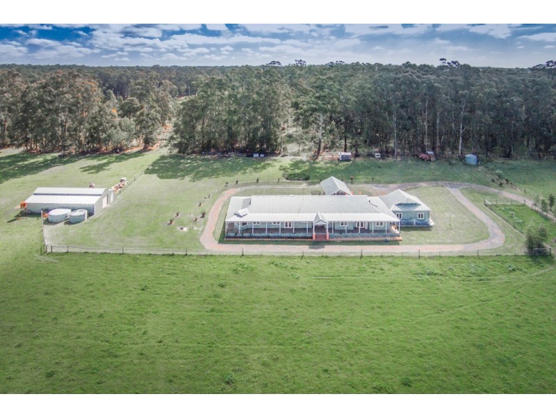 84 CASEY ROAD via WOODEND, Ashbourne VIC 3442