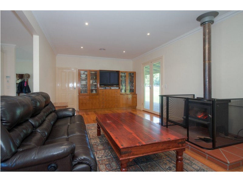 84 CASEY ROAD via WOODEND, Ashbourne VIC 3442