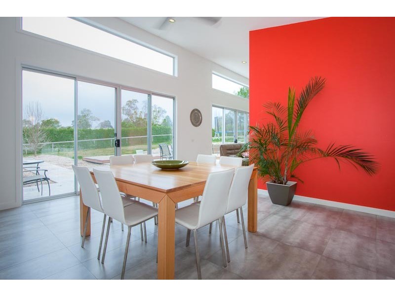 19 Ballymoyer Mews, Woodend VIC 3442