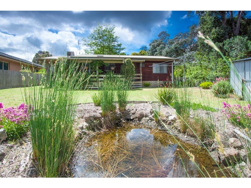 51 High Street, Woodend VIC 3442