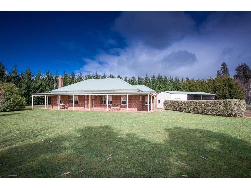 680 Chanters Lane, Tylden VIC 3444