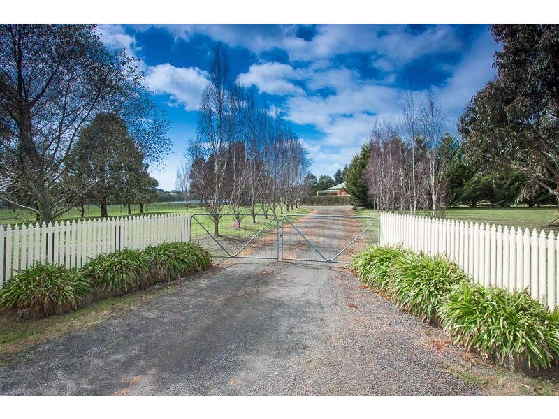 680 Chanters Lane, Tylden VIC 3444