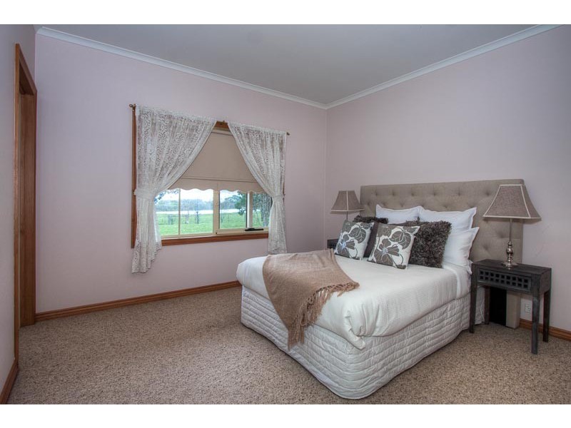 680 Chanters Lane Tylden via Woodend, Woodend VIC 3442