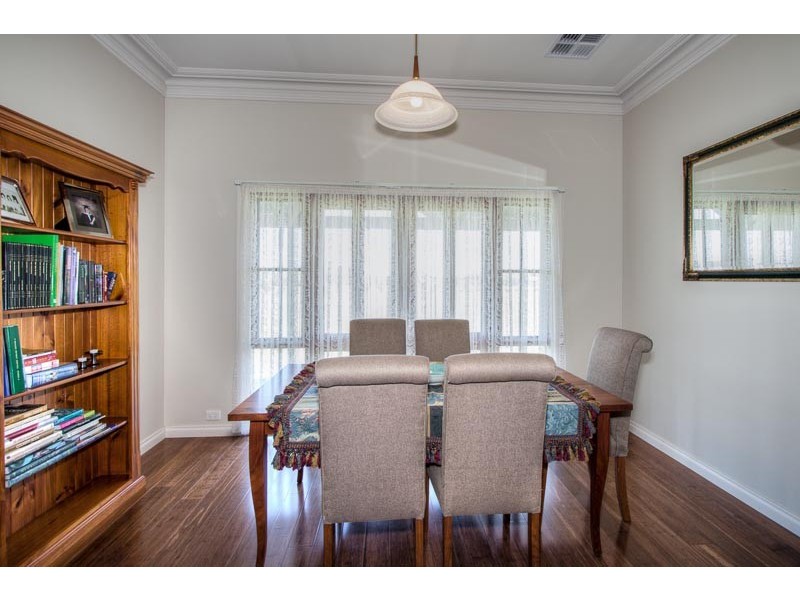 32 King Drive, Lancefield VIC 3435