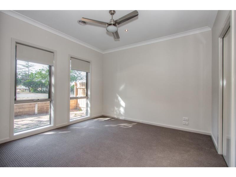 1 and 2 /149 High Street, Woodend VIC 3442