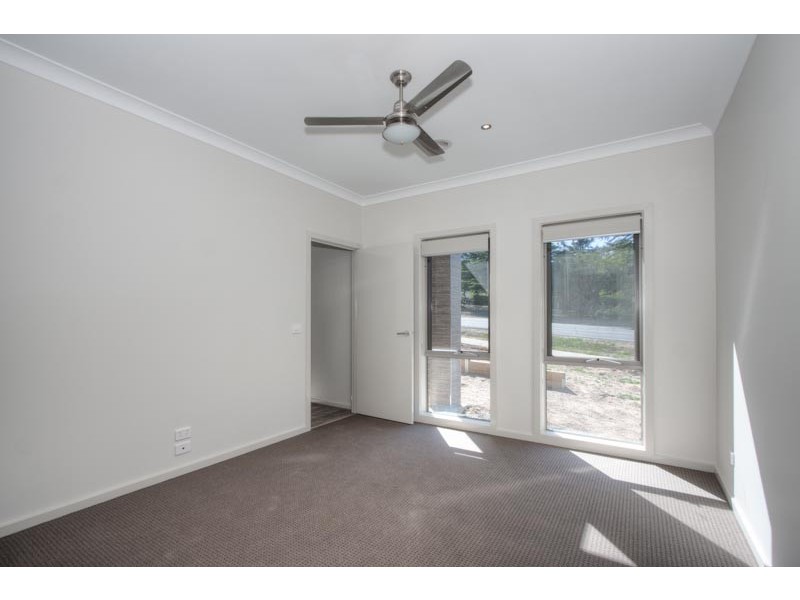 1 and 2 /149 High Street, Woodend VIC 3442