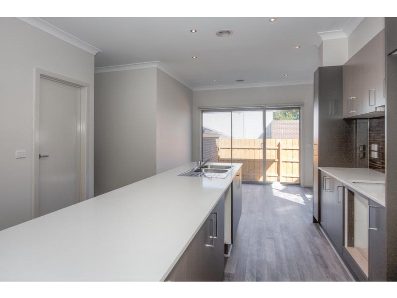 1 and 2 /149 High Street, Woodend VIC 3442