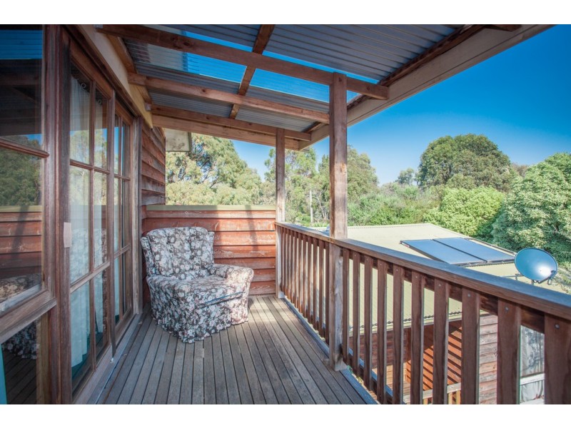 13 Digby Drive, Romsey VIC 3434