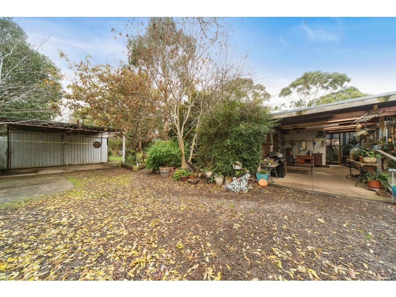 10 Bowen Street, Woodend VIC 3442