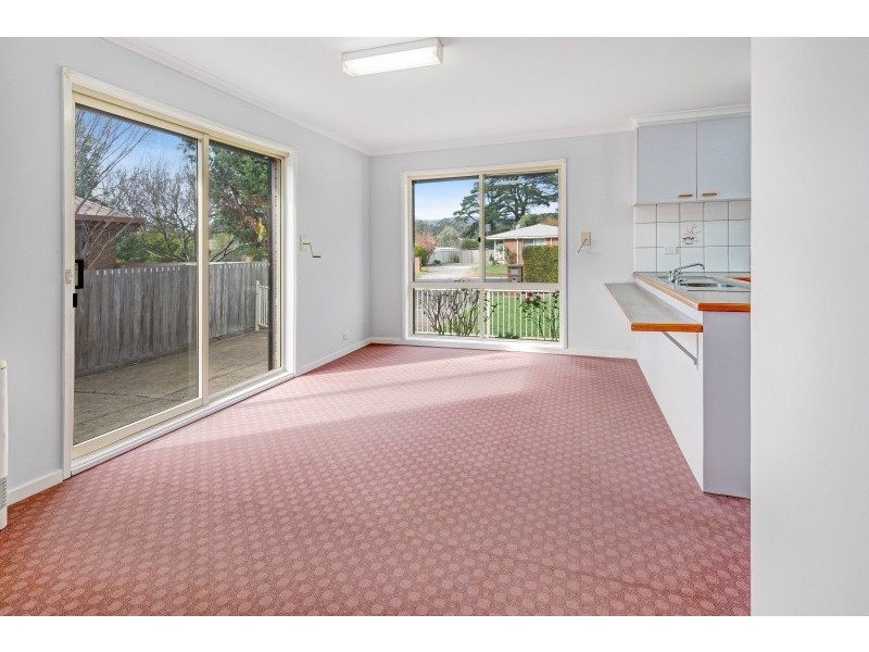 24 Manifold Road, Woodend VIC 3442