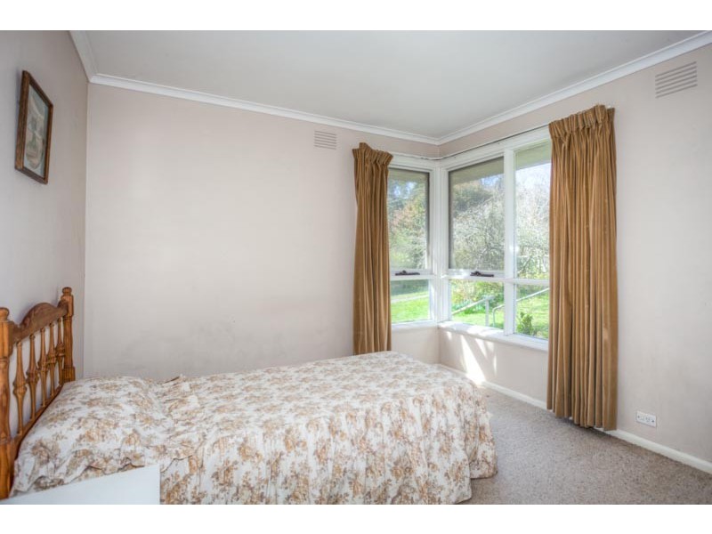 25 Timber Lane, Woodend VIC 3442