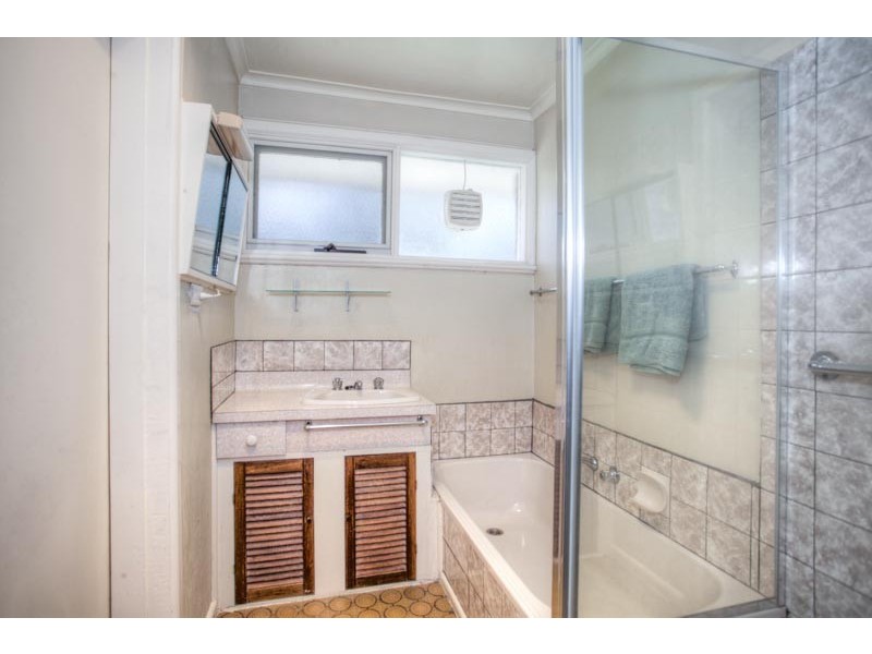 25 Timber Lane, Woodend VIC 3442