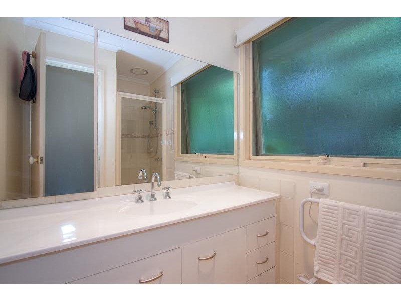 3 Governors Drive, Mount Macedon VIC 3441