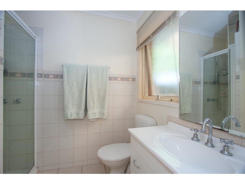 3 Governors Drive, Mount Macedon VIC 3441