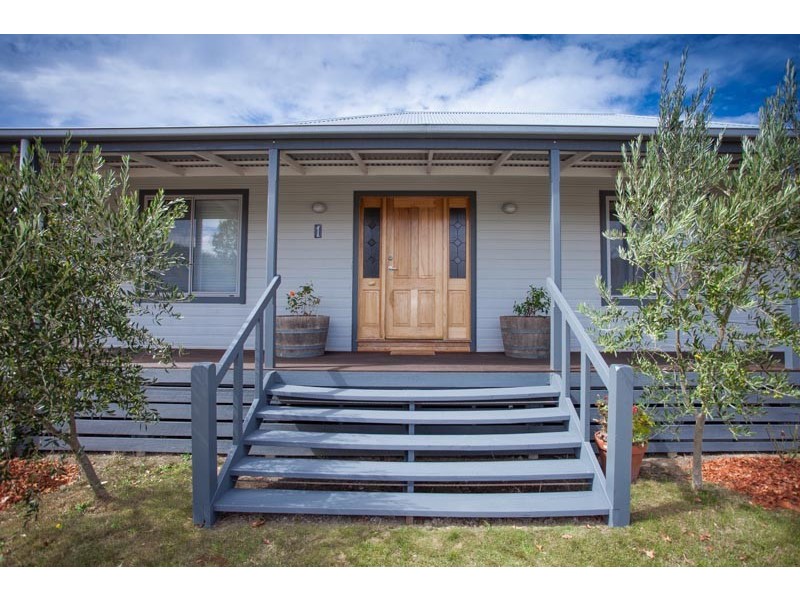 123 Sample Street, Nowhere Else TAS 7306