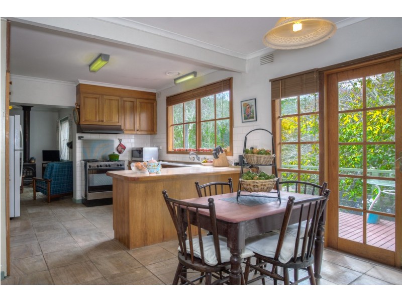 790 Black Range Road, Romsey VIC 3434