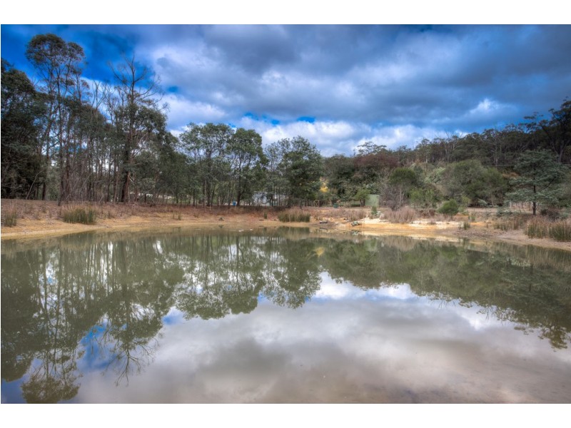 790 Black Range Road, Romsey VIC 3434