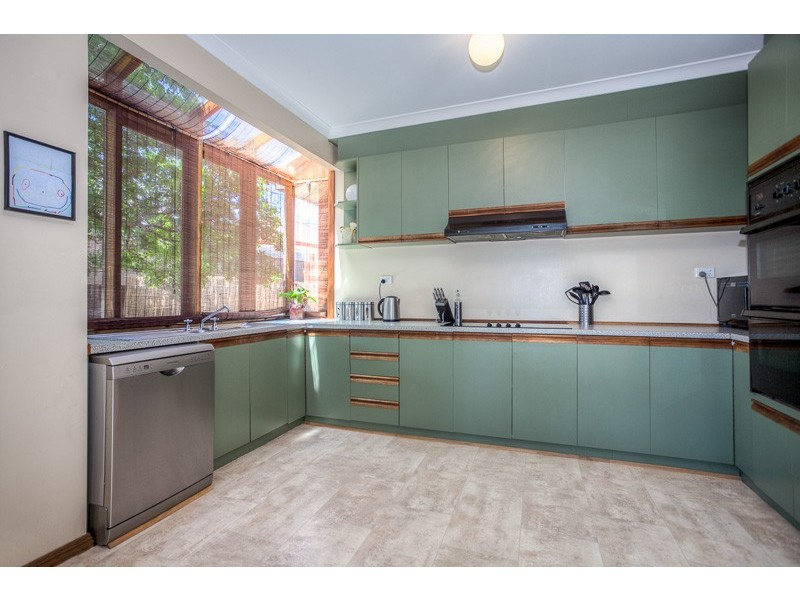 14 Manifold Road, Woodend VIC 3442