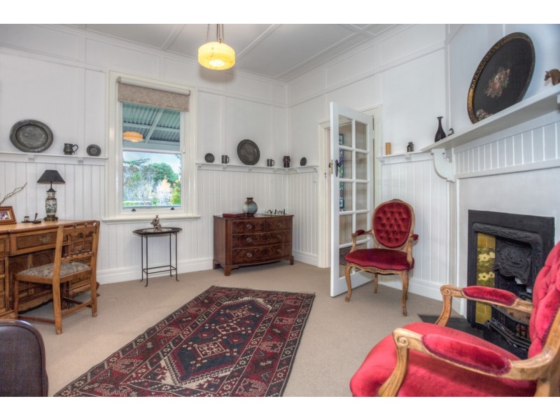 45 High Street, Woodend VIC 3442