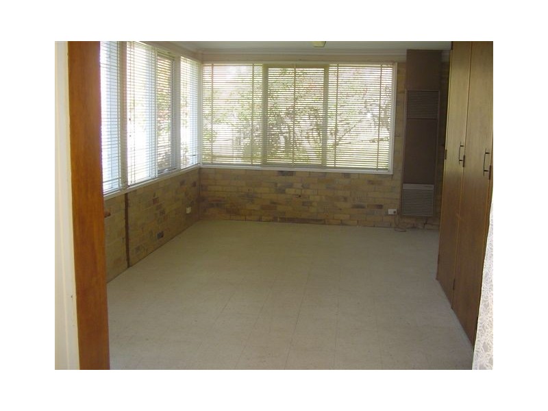 11 Lincoln Drive, Bulleen VIC 3105