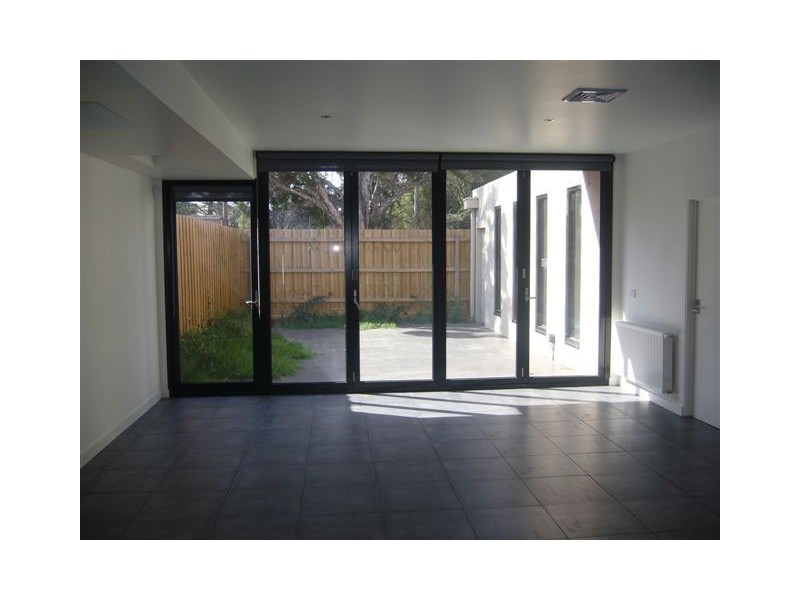 243a Mansfield Street, Thornbury VIC 3071