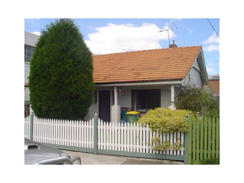 117 Beavers Road, Northcote VIC 3070