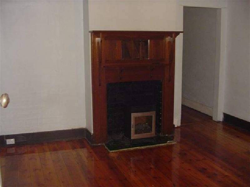 834a  High Street, Thornbury VIC 3071