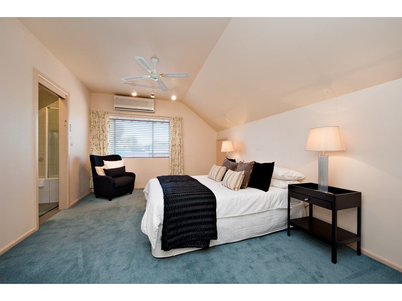 11 Kellett Street, Northcote VIC 3070