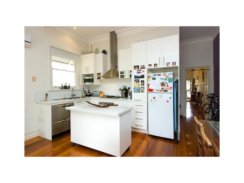 2 Elizabeth Street, Northcote VIC 3070