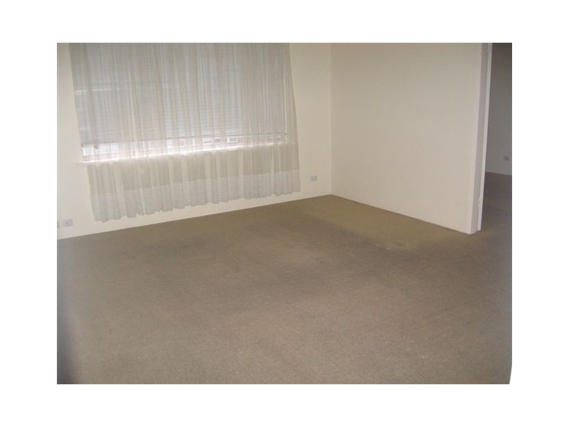 8/11 Kemp Street, Thornbury VIC 3071