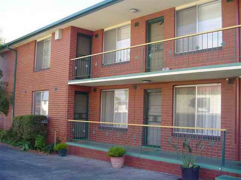 2/67 Collins Street, Thornbury VIC 3071