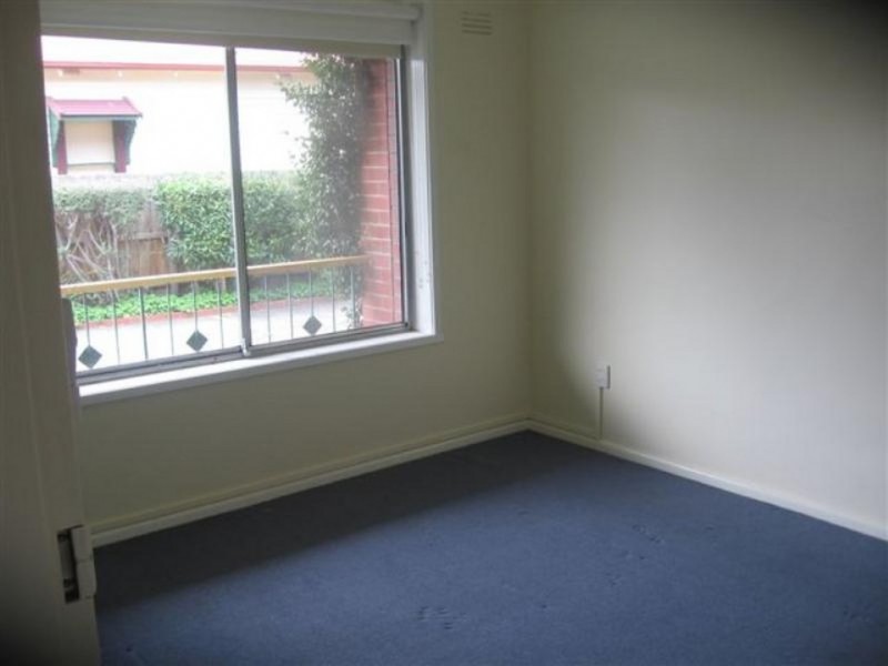 2/67 Collins Street, Thornbury VIC 3071