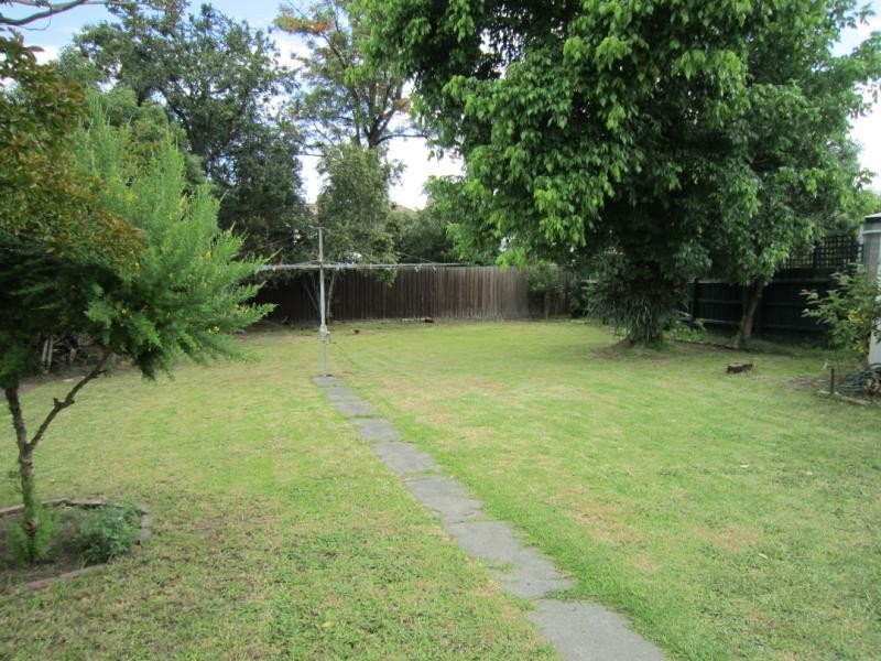 11 Empire Street, Preston VIC 3072