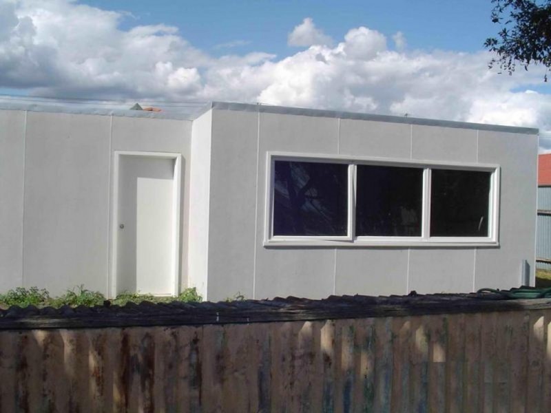 704 Gilbert Road, Preston West VIC 3072