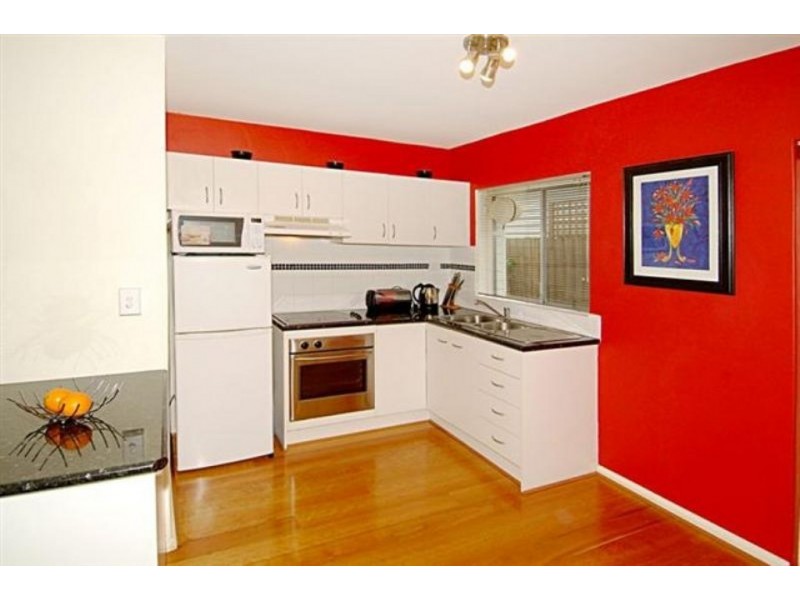 3/4 Thomson Street, Northcote VIC 3070