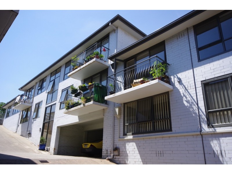 12/10-12 Anderson Road, Thornbury VIC 3071