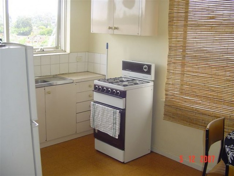 12/10-12 Anderson Road, Thornbury VIC 3071