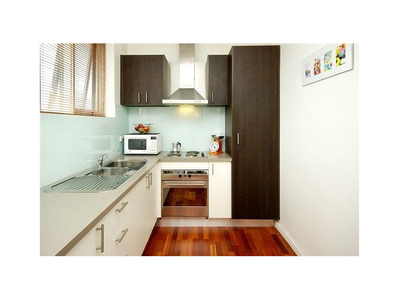 12/111 Gillies Street, Fairfield VIC 3078