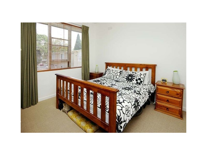 12/111 Gillies Street, Fairfield VIC 3078