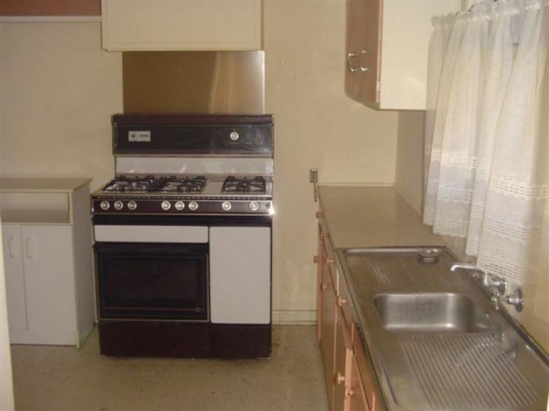 11 Lincoln Drive, Bulleen VIC 3105