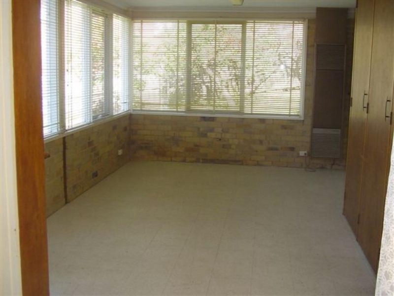 11 Lincoln Drive, Bulleen VIC 3105