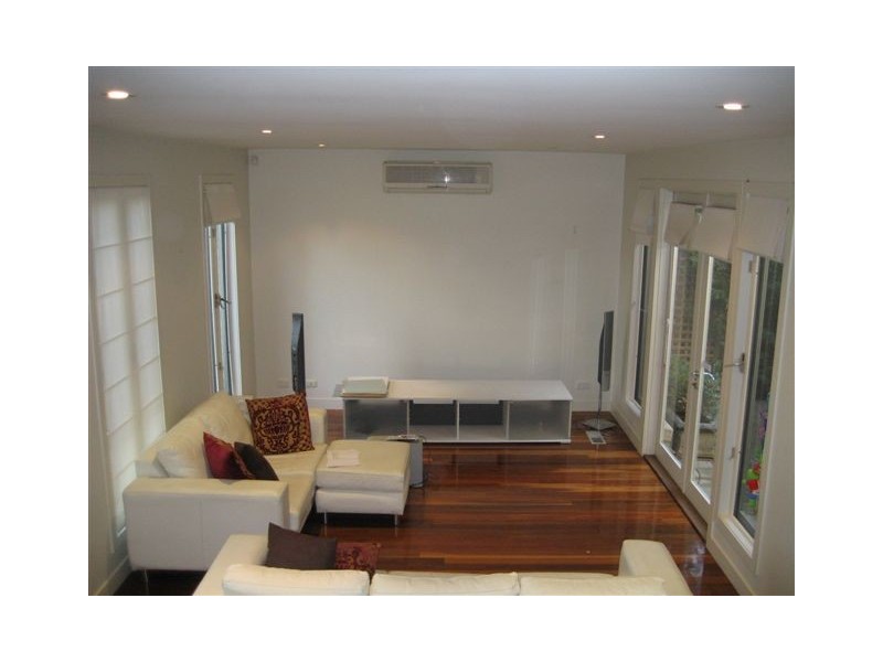 1/1-3 Hammond Street, Thornbury VIC 3071