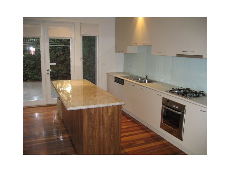 1/1-3 Hammond Street, Thornbury VIC 3071