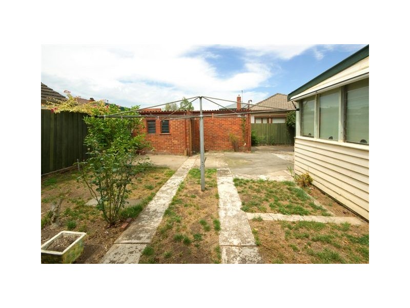 6 Clifton Street, Northcote VIC 3070