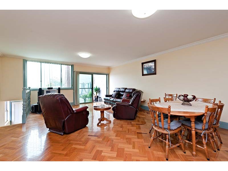 883 High Street, Thornbury VIC 3071