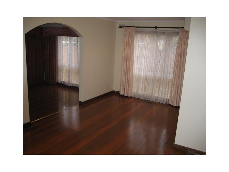 9 Bamfield Road, Heidelberg Heights VIC 3081