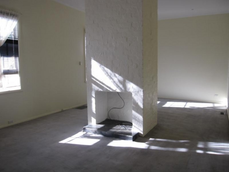 2 Westbourne Grove, Northcote VIC 3070