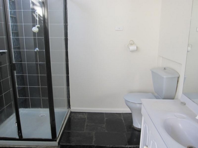 2 Westbourne Grove, Northcote VIC 3070