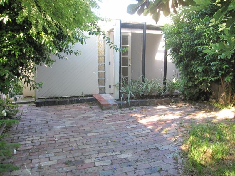 2 Westbourne Grove, Northcote VIC 3070