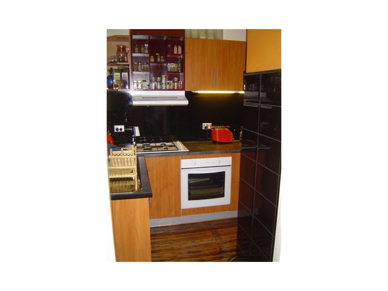 8/6 Francis Grove, Thornbury VIC 3071